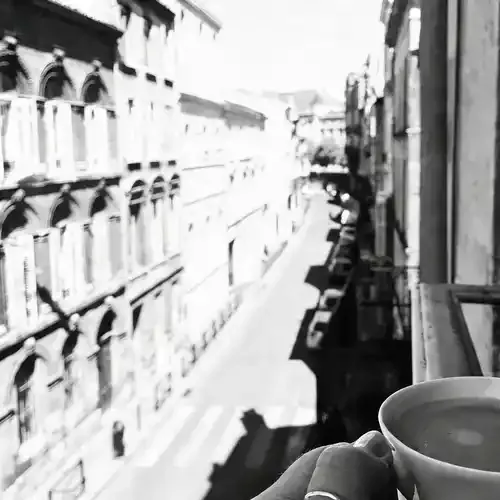 Un invito al viaggio nel cuore di Bordeaux